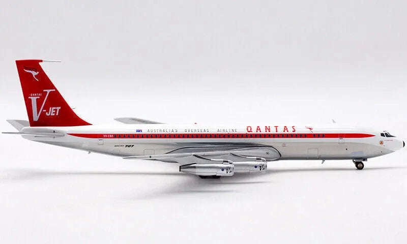 INFLIGHT 200 B707-300 QANTAS VJET REG: VH-EBR
