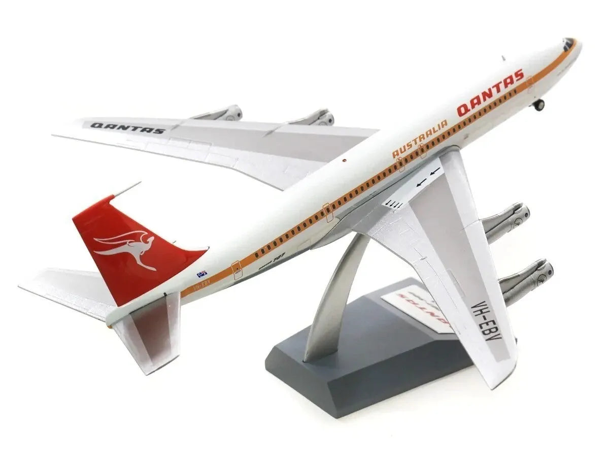 INFLIGHT200 B707-338C QANTAS (POLISHED) REG: VH-EBV