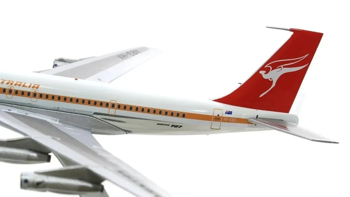 INFLIGHT200 B707-338C QANTAS (POLISHED) REG: VH-EBV