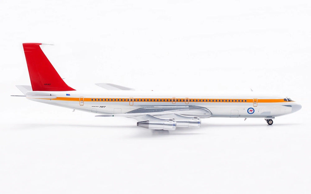 INFLIGHT 200 B707-338C(KC) AUSTRALIAN AIR FORCE REG: A20-627