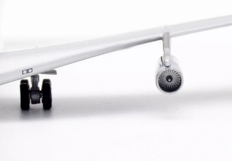 INFLIGHT 200 B707-300 SOUTH AFRICAN AIRWAYS (POLISHED) REG: ZS-DYL