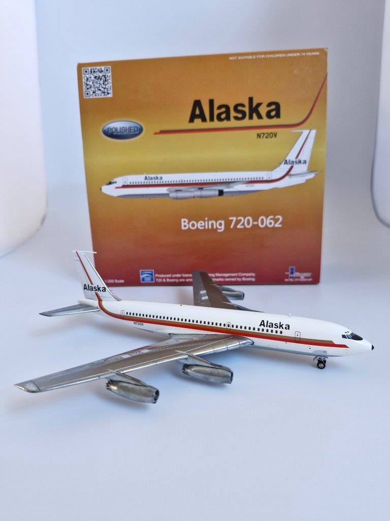 INFLIGHT B720-062 ALASKA AIRLINES REG: N720V
