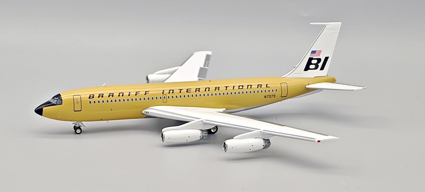 INFLIGHT 200 B720-027 SUPER JET BRANIFF 720 "BEIGE" REG: N7079
