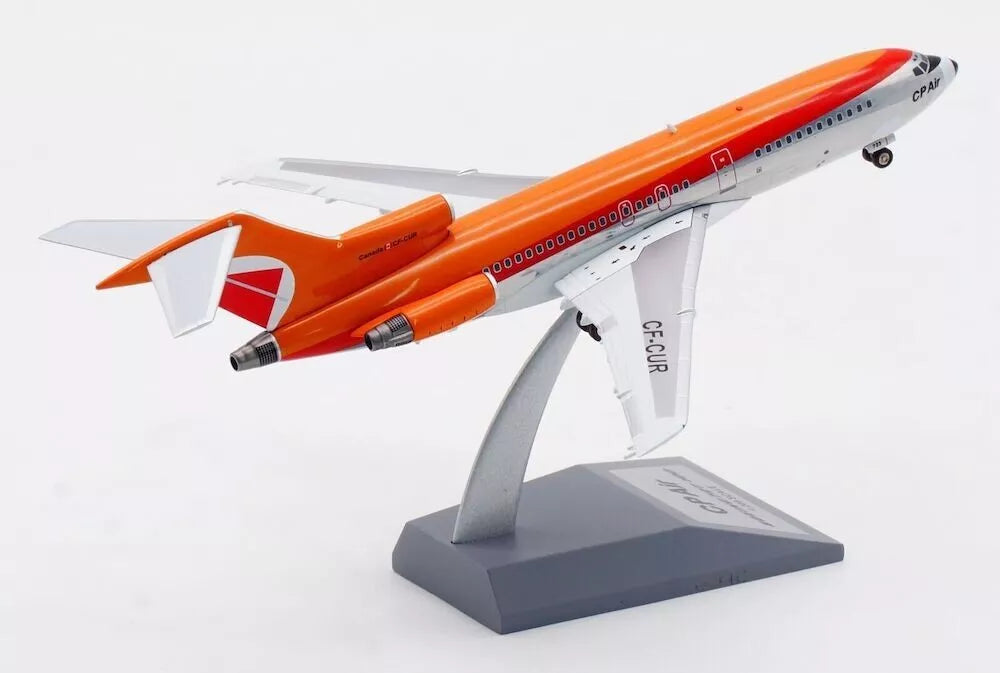 INFLIGHT 200 B727-17 CP AIR REG: CF-CUR