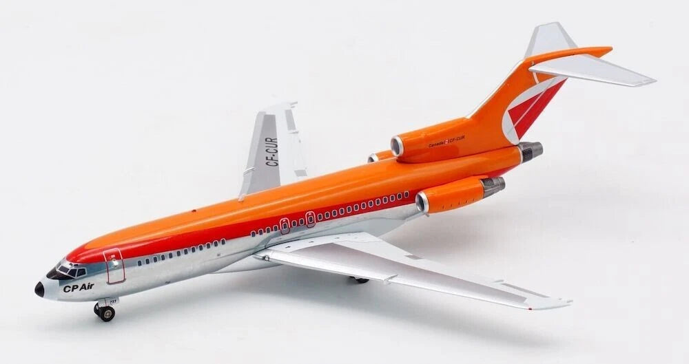 INFLIGHT 200 B727-17 CP AIR REG: CF-CUR