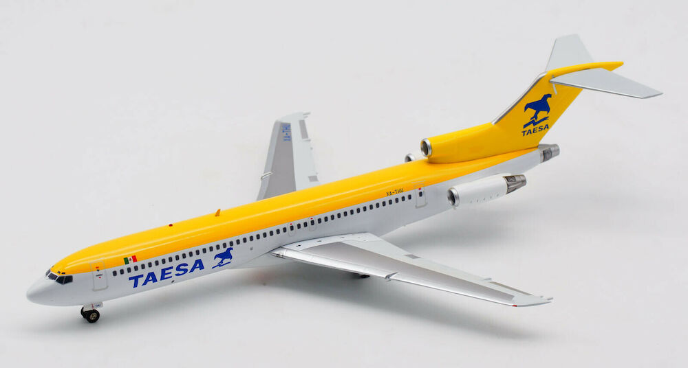 INFLIGHT 200 B727-200 TAESA REG: XA-THU