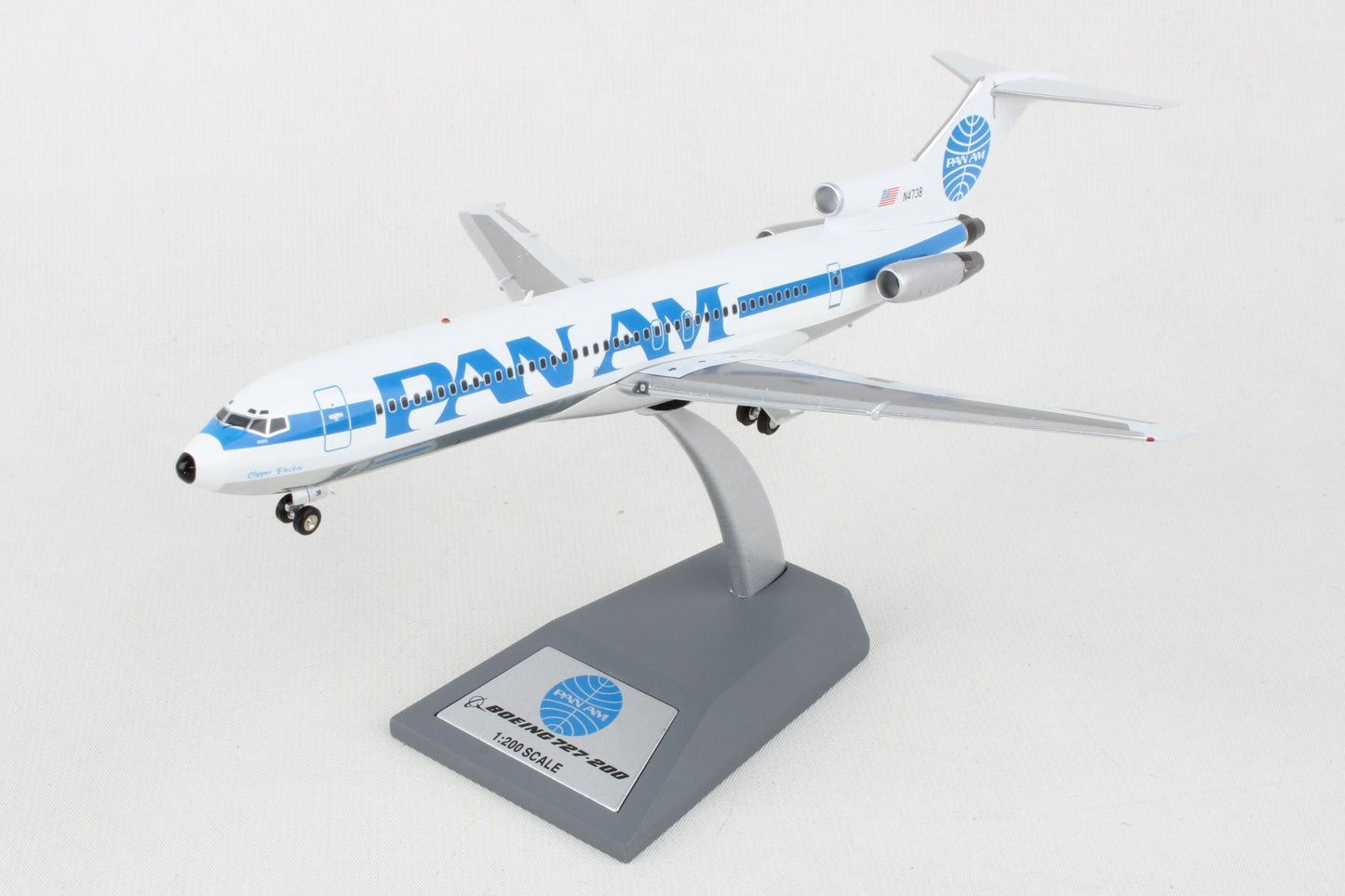 INFLIGHT 200 B727-235 PAN AMERICAN WORLD AIRWAYS REG: N4738
