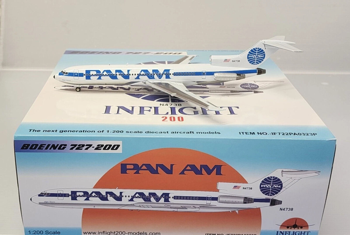 INFLIGHT 200 B727-235 PAN AMERICAN WORLD AIRWAYS REG: N4738
