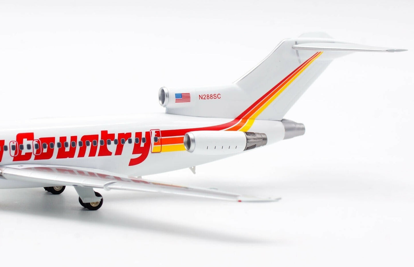 INFLIGHT 200 B727-200 SUN COUNTRY AIRLINES REG: N288SC