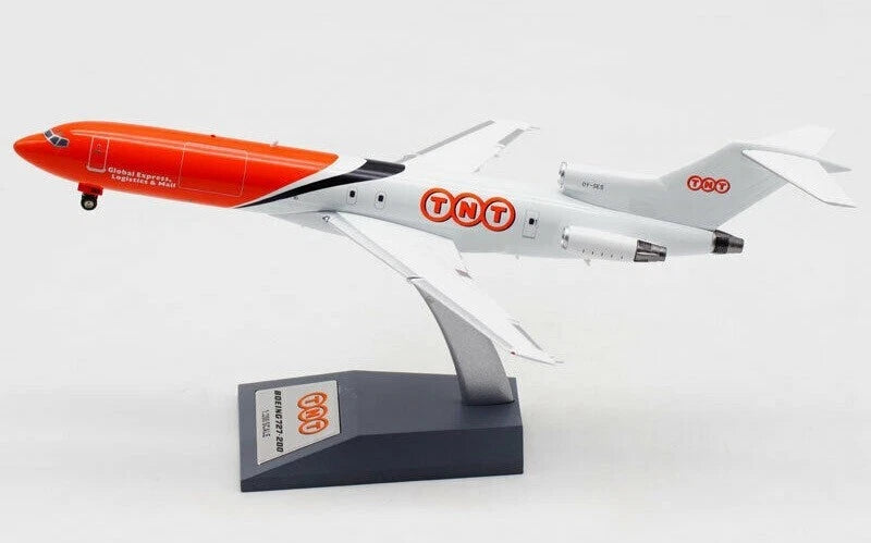 INFLIGHT 200 B727-200 TNT REG: OY-SES