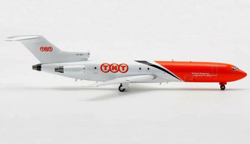 INFLIGHT 200 B727-200 TNT REG: OY-SES