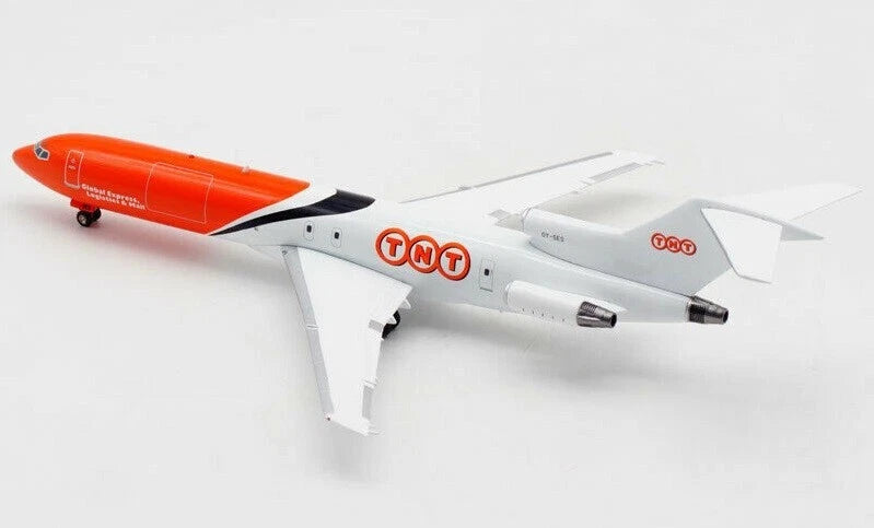 INFLIGHT 200 B727-200 TNT REG: OY-SES