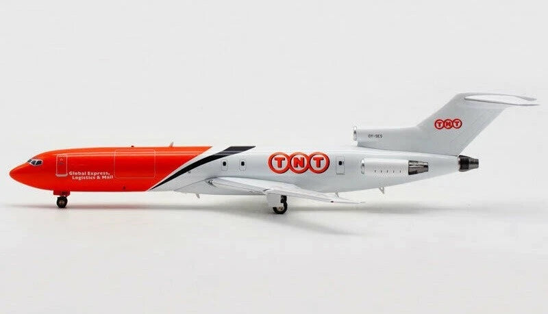 INFLIGHT 200 B727-200 TNT REG: OY-SES