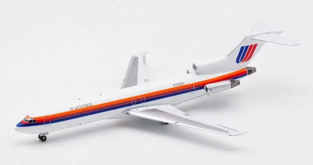 INFLIGHT 200 B727-222/ADV UNITED AIRLINES REG: N7290U