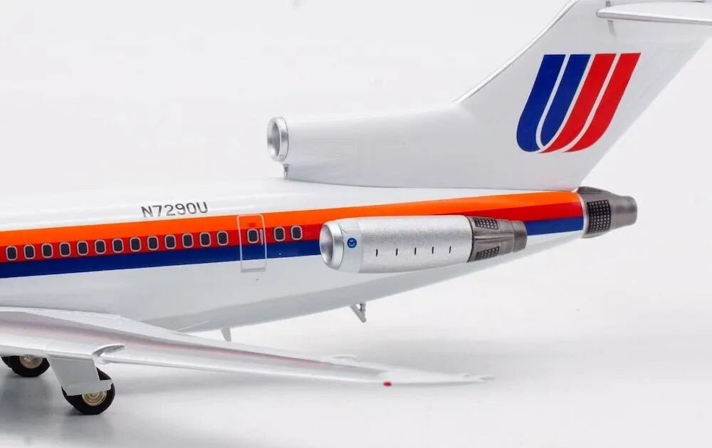 INFLIGHT 200 B727-222/ADV UNITED AIRLINES REG: N7290U