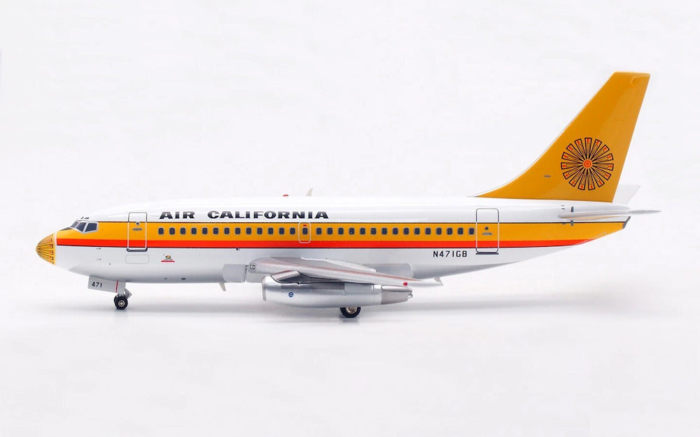 INFLIGHT 200 B737-159 AIR CALIFORNIA REG: N471GB