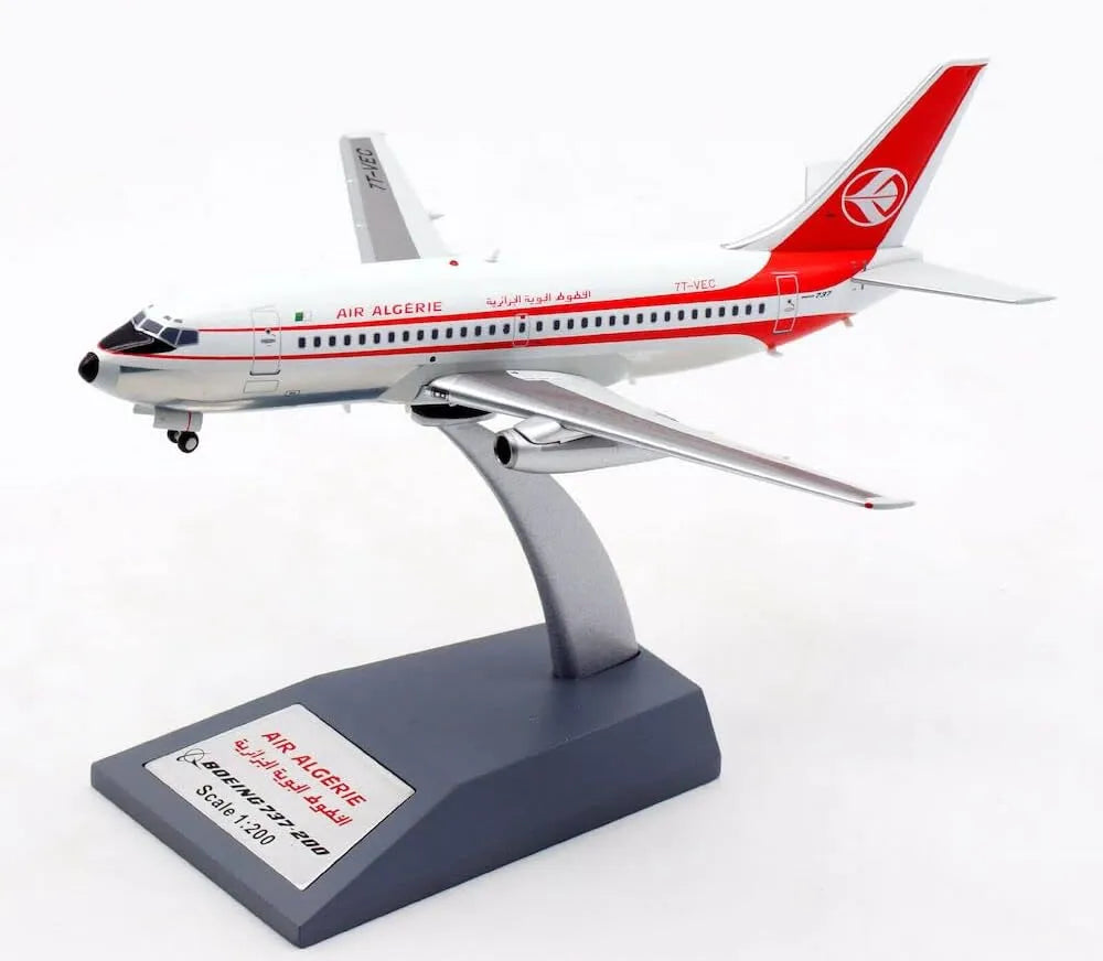 INFLIGHT 200 B737-200  AIR ALGERIE REG: 7T-VEC
