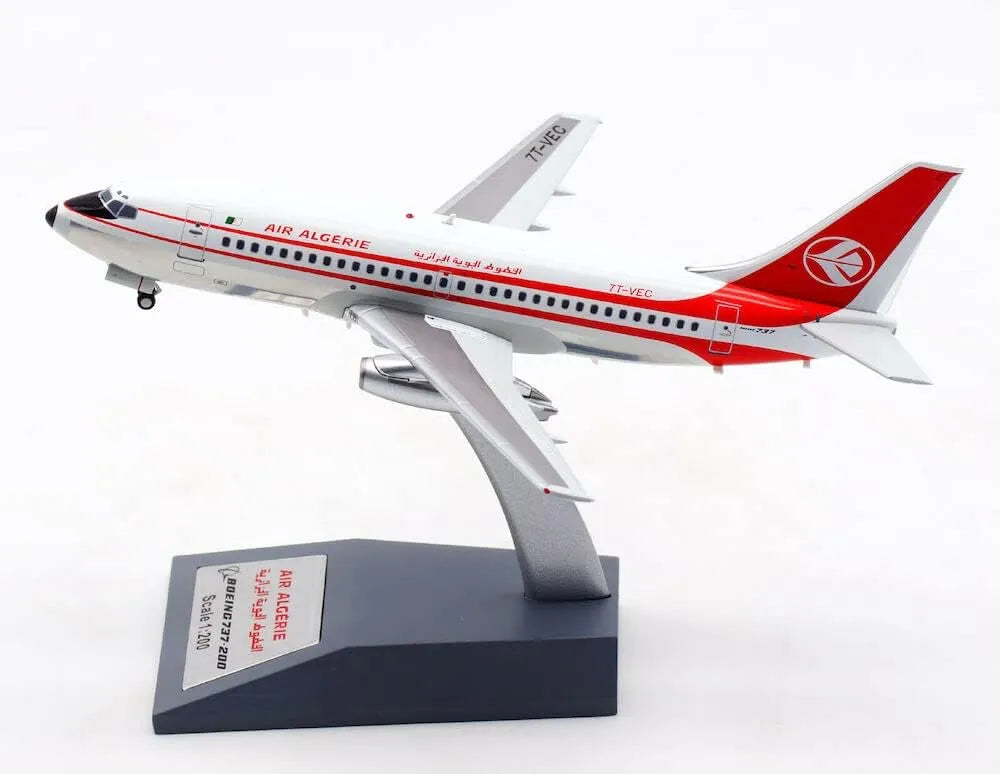 INFLIGHT 200 B737-200  AIR ALGERIE REG: 7T-VEC