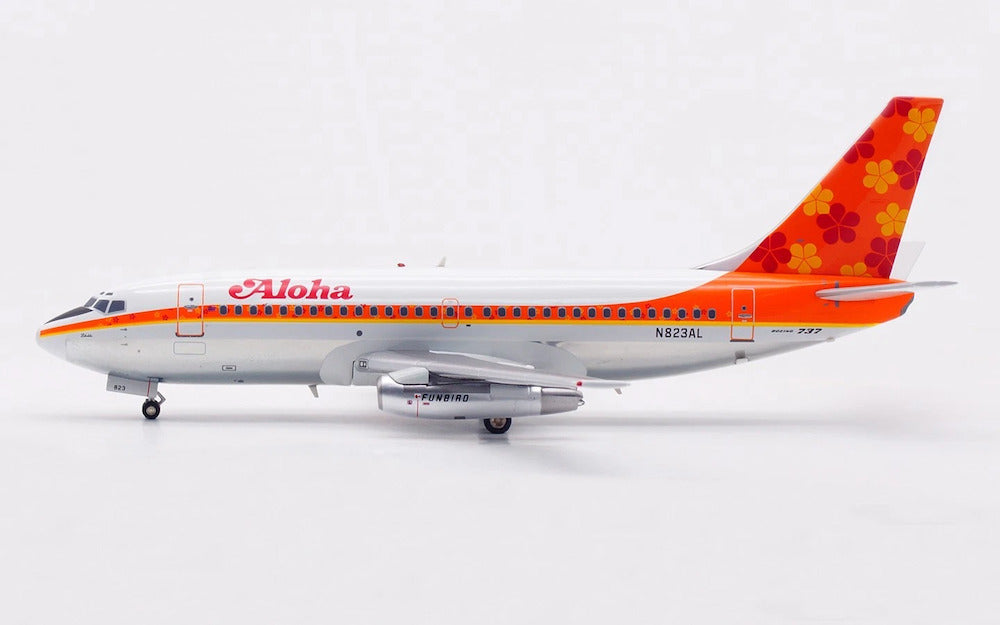 INFLIGHT 200 B737-200 ALOHA AIRLINES REG: N823AL