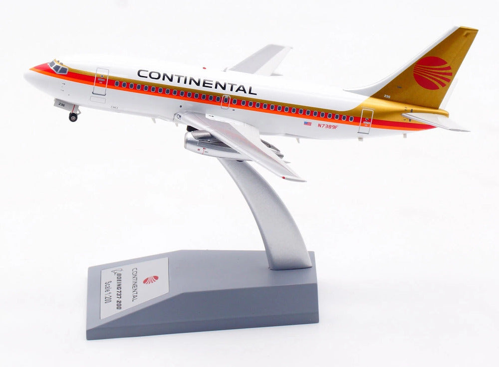 INFLIGHT 200 B737-200 CONTINENTAL AIRLINES REG: N7389F