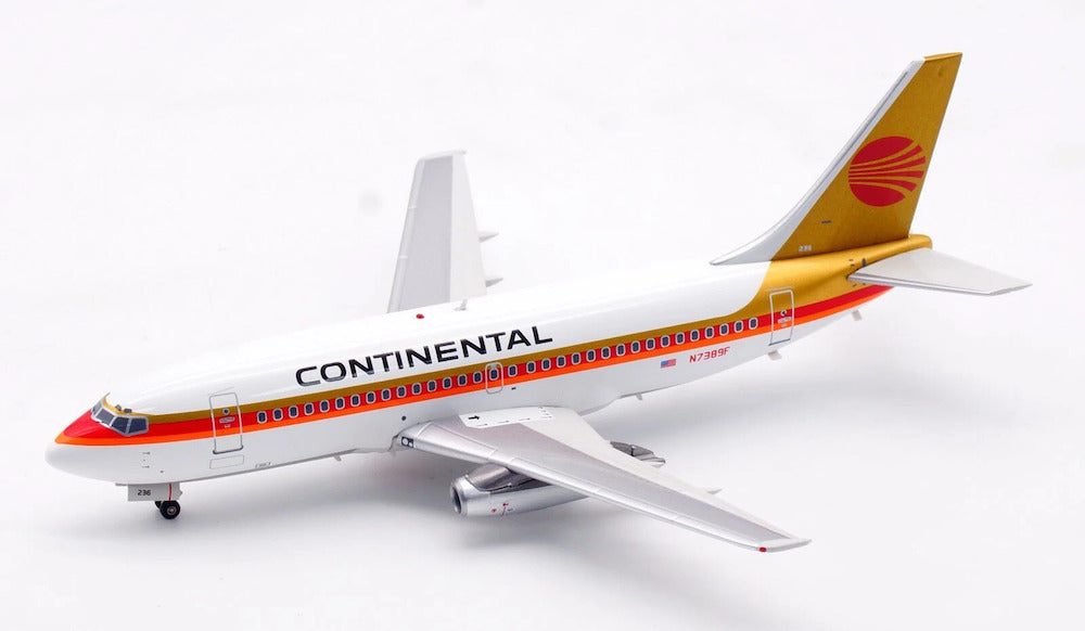 INFLIGHT 200 B737-200 CONTINENTAL AIRLINES REG: N7389F