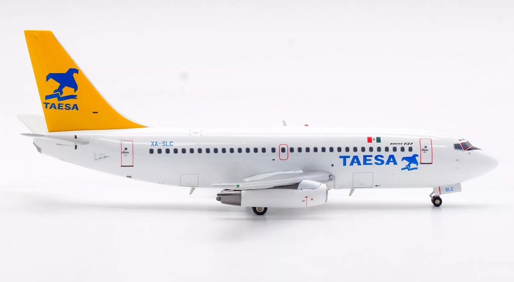 INFLIGHT 200 B737-200 TAESA REG: XA-SLC