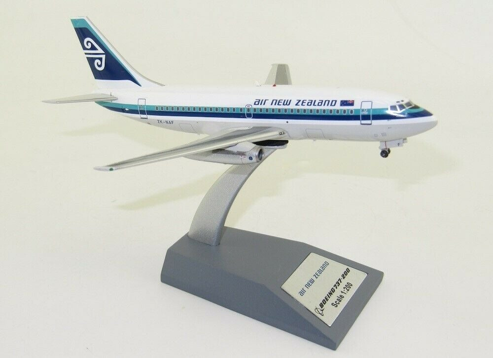 INFLIGHT 200 BOEING 737-2Y5/ADV AIR NEW ZEALAND REG: ZK-NAF