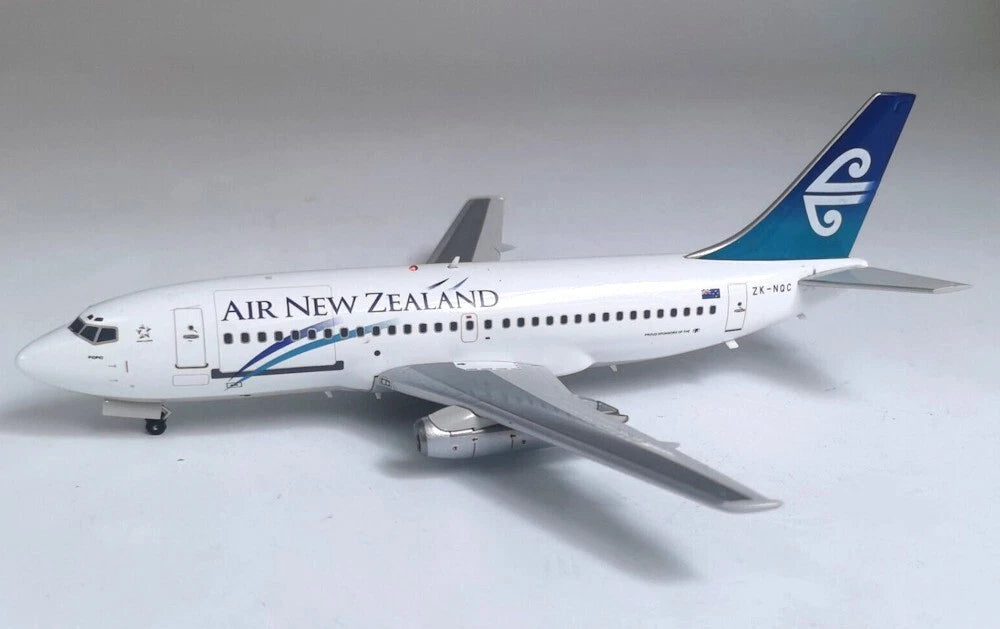 INFLIGHT 200 B737-200 AIR NEW ZEALAND REG: ZK-NQC