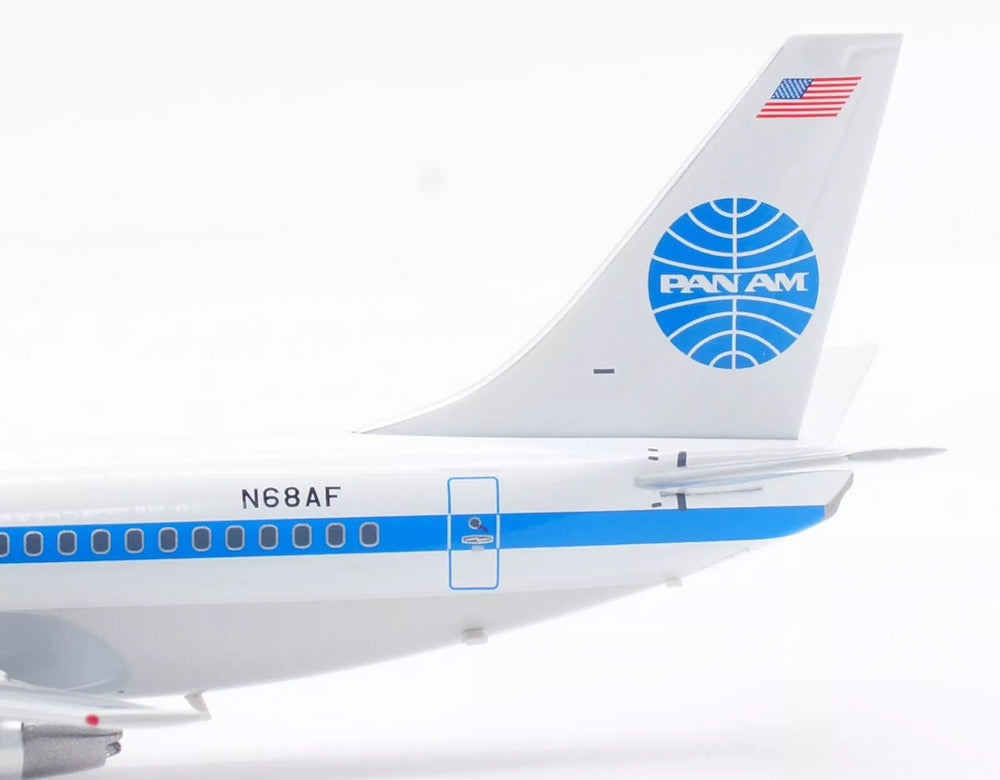 INFLIGHT 200 B737-222 PAN AMERICAN WORLD AIRWAYS PAN AM REG: N68AF