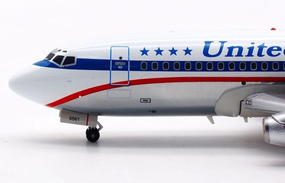 INFLIGHT 200 B737-222 UNITED AIRLINES REG: N9061U