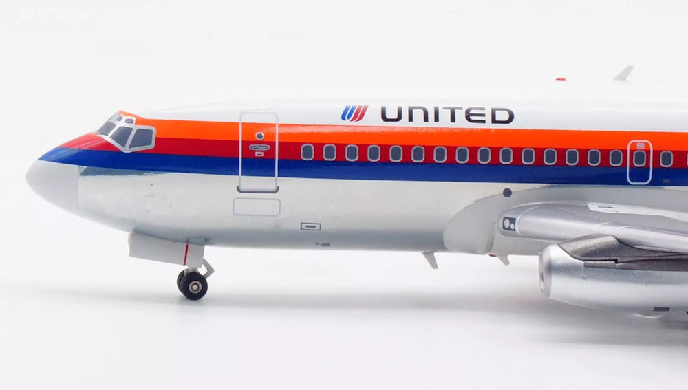 INFLIGHT 200 B737-200 UNITED REG: N9051U