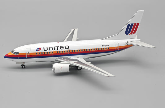 INFLIGHT 200 B737-522 UNITED AIRLINES REG: N901UA