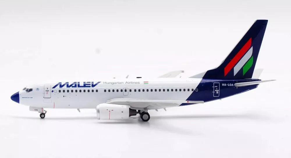 INFLIGHT 200 B737-7Q8 MALEV HUNGARIAN AIRLINES REG: HA-LOA