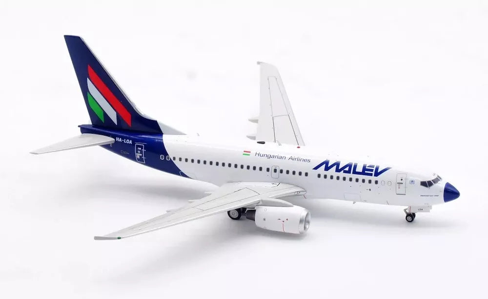 INFLIGHT 200 B737-7Q8 MALEV HUNGARIAN AIRLINES REG: HA-LOA