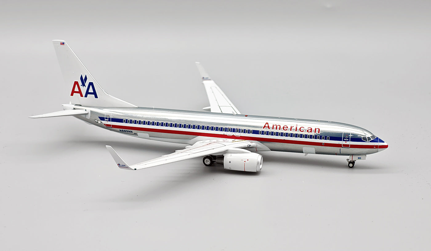 INFLIGHT 200 B737-823 AMERICAN AIRLINES (POLISHED) REG: N889NN