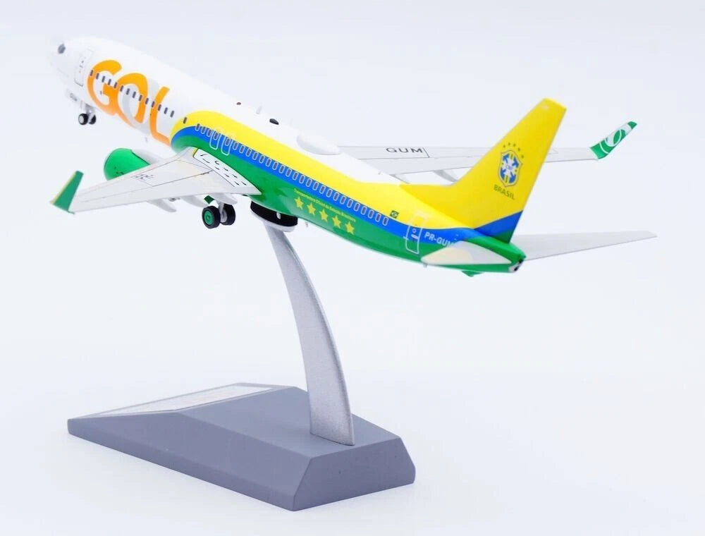 INFLIGHT 200 B737-8EH GOL TRANSPORTES AEREOS REG: PR-GUM