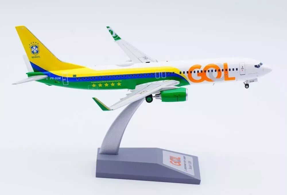 INFLIGHT 200 B737-8EH GOL TRANSPORTES AEREOS REG: PR-GUM