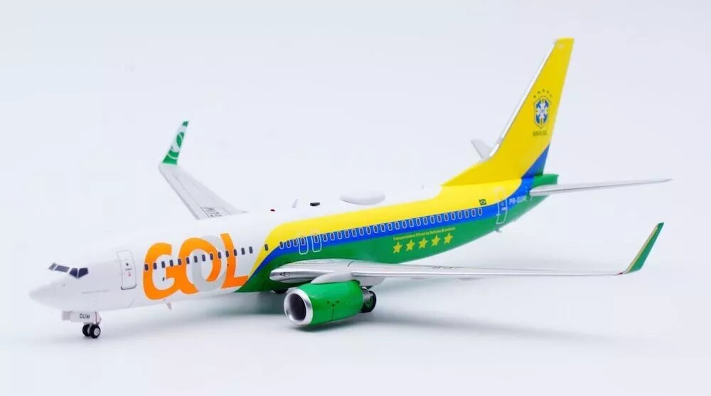 INFLIGHT 200 B737-8EH GOL TRANSPORTES AEREOS REG: PR-GUM