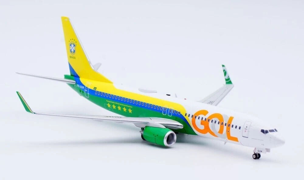 INFLIGHT 200 B737-8EH GOL TRANSPORTES AEREOS REG: PR-GUM