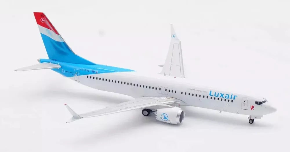 INFLIGHT 200 B737-8 MAX LUXAIR REG: LX-LBL
