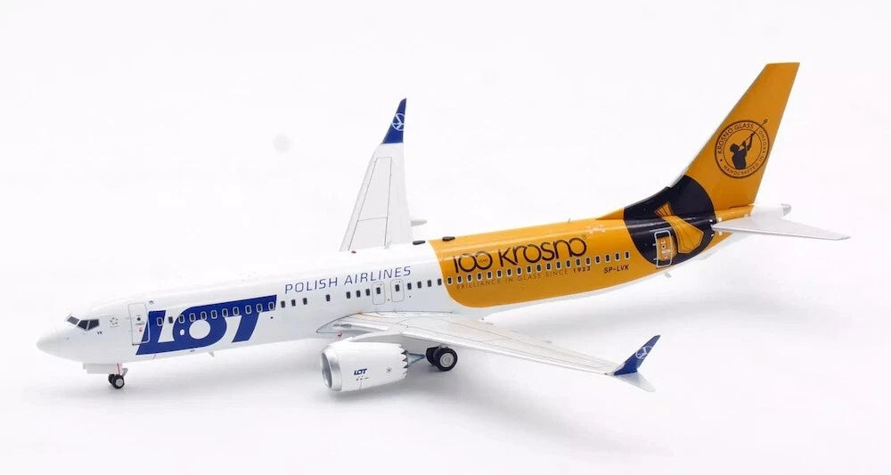 INFLIGHT 200 B737-8 MAX POLISH AIRLINES (LOT) "POLSKIE LINIE LOTNICZE" REG: SP-LVK