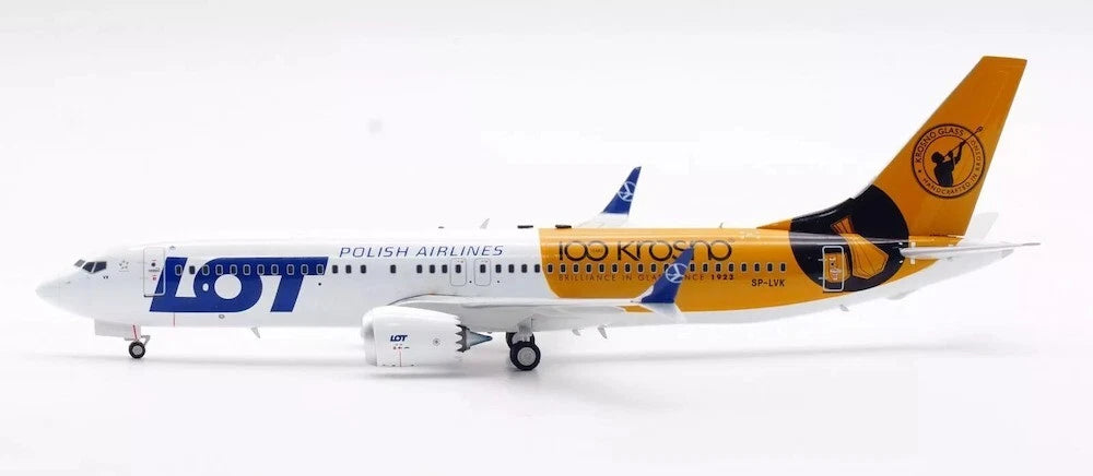 INFLIGHT 200 B737-8 MAX POLISH AIRLINES (LOT) "POLSKIE LINIE LOTNICZE" REG: SP-LVK