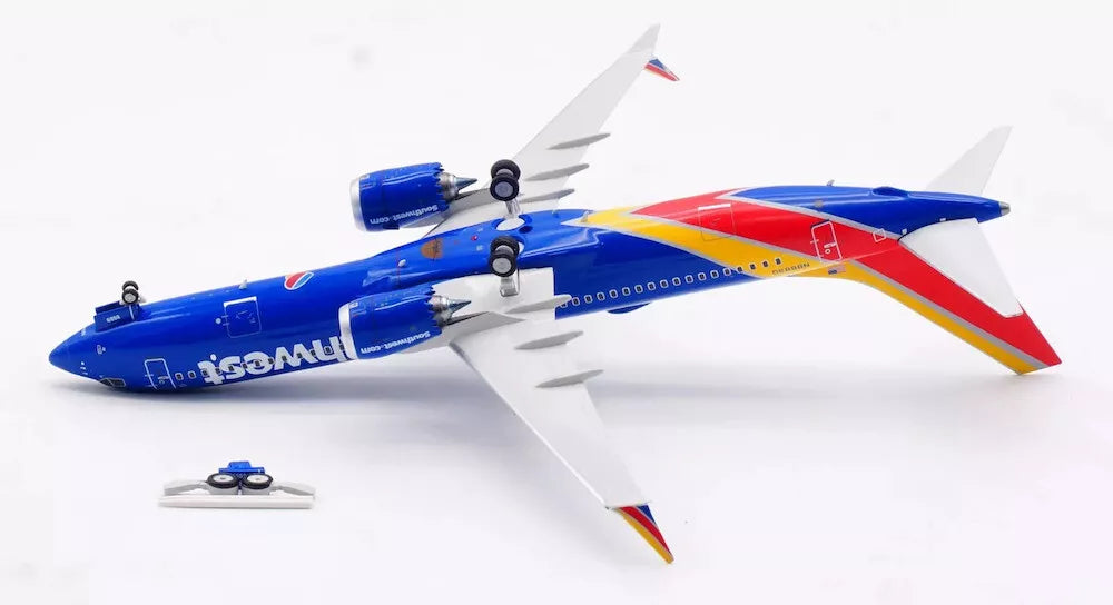 INFLIGHT 200 B737-8 MAX SOUTHWEST AIRLINES REG: N8889Q