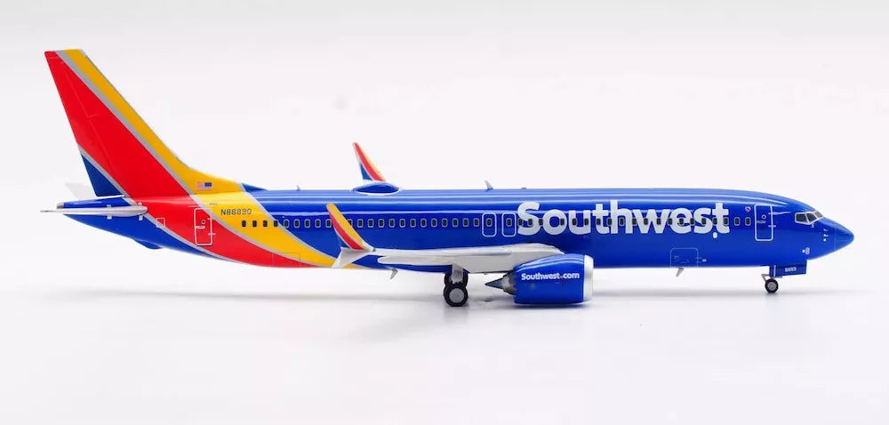 INFLIGHT 200 B737-8 MAX SOUTHWEST AIRLINES REG: N8889Q
