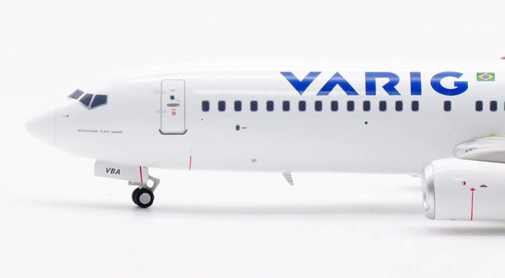 INFLIGHT 200 B737-8AS VARIG REG: PR-VBA