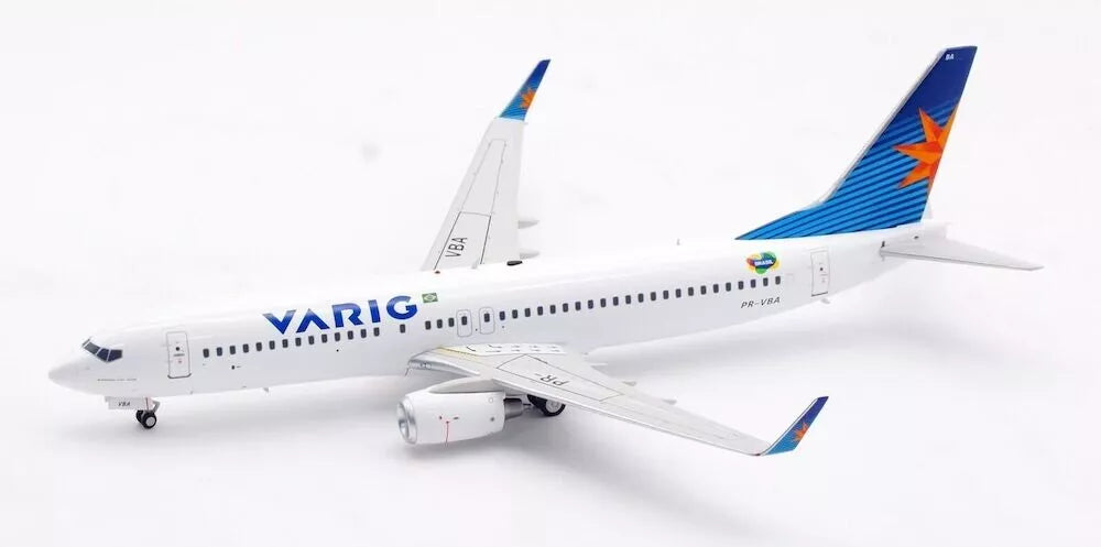 INFLIGHT 200 B737-8AS VARIG REG: PR-VBA