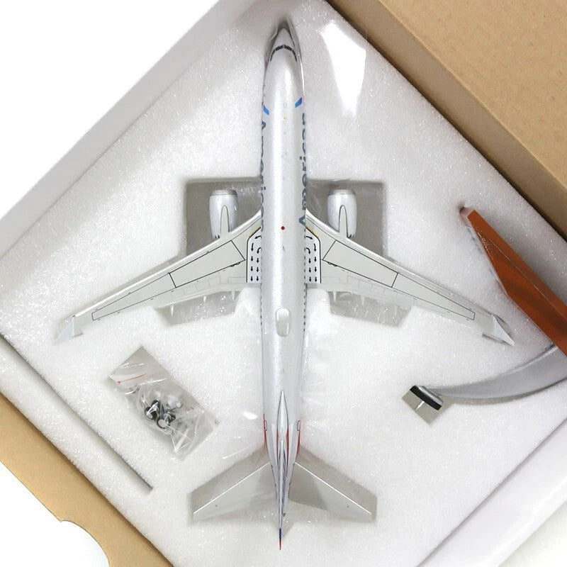 INFLIGHT 200 B737-8 MAX AMERICAN AIRLINES REG: N324RA