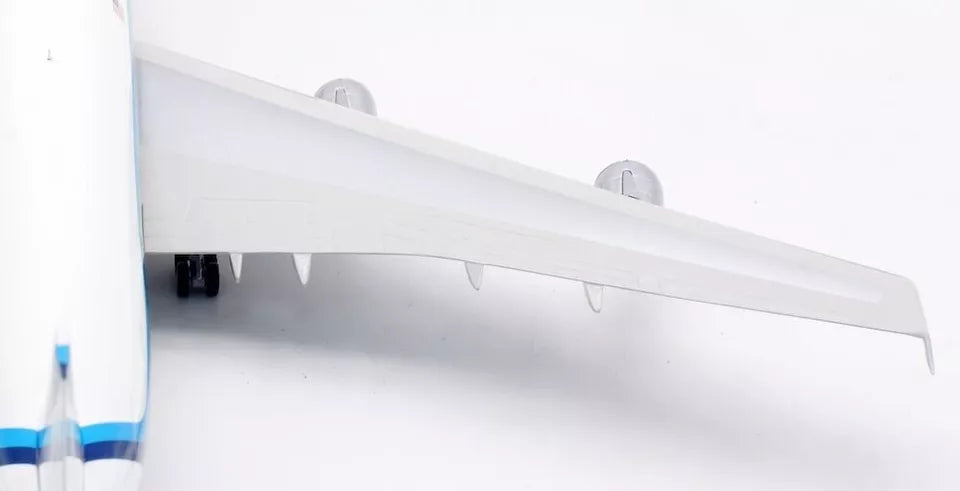 INFLIGHT 200 B747-121 EASTERN AIR LINES REG: N737PA