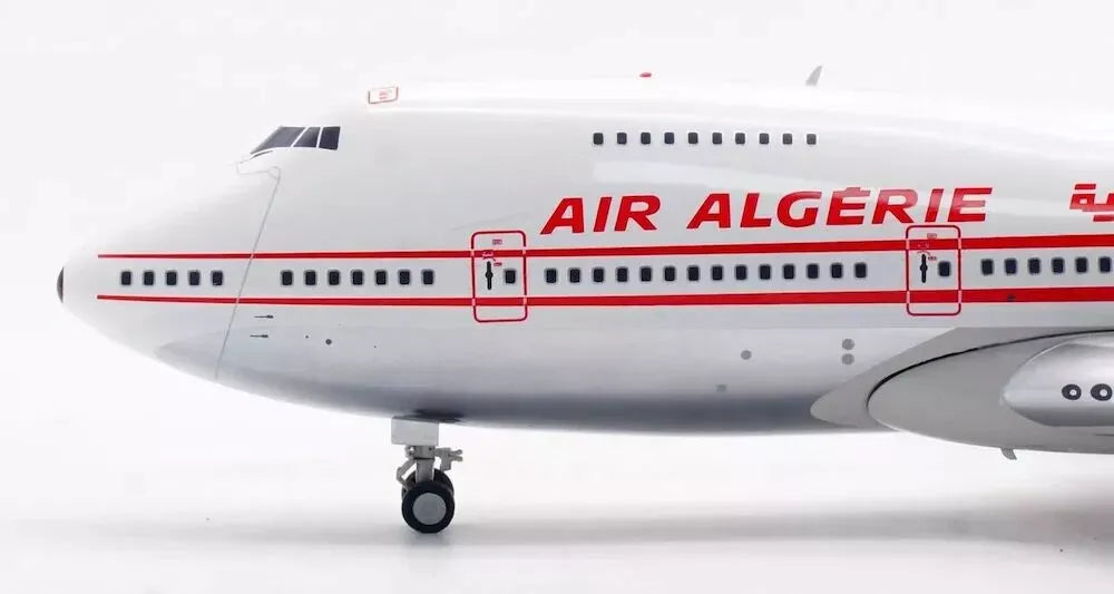 INFLIGHT 200 B747-273C AIR ALGERIE (WORLD AIRWAYS) REG: N747WR