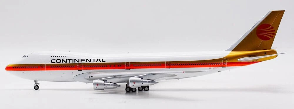 INFLIGHT 200 B747-243B CONTINENTAL AIRLINES REG: N605PE